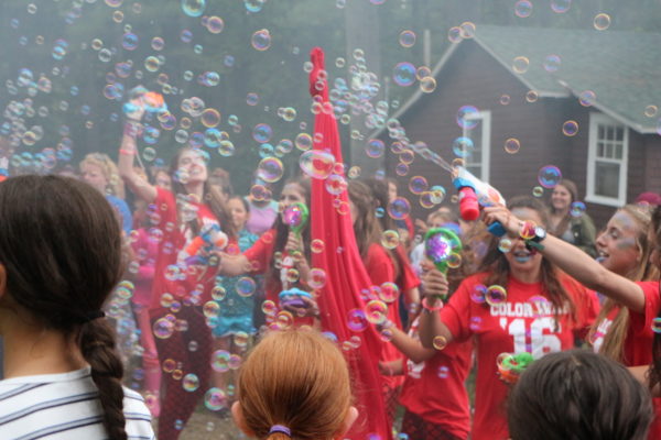 Color War Bubbles!